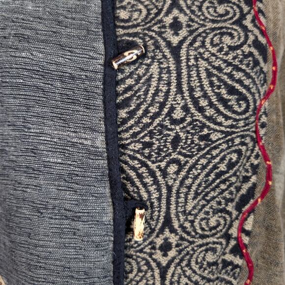 White Stag Patchwork Chenille Jacket L Boho Artsy Textured Button Front Coat - Picture 9 of 14